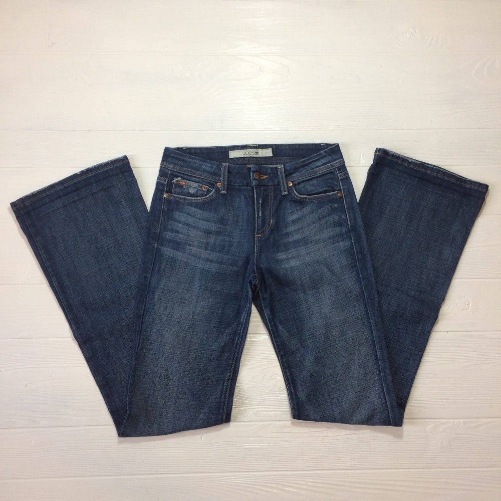 ❤️Joe's Stretch Medium Dark Wash Flare  Jean W25